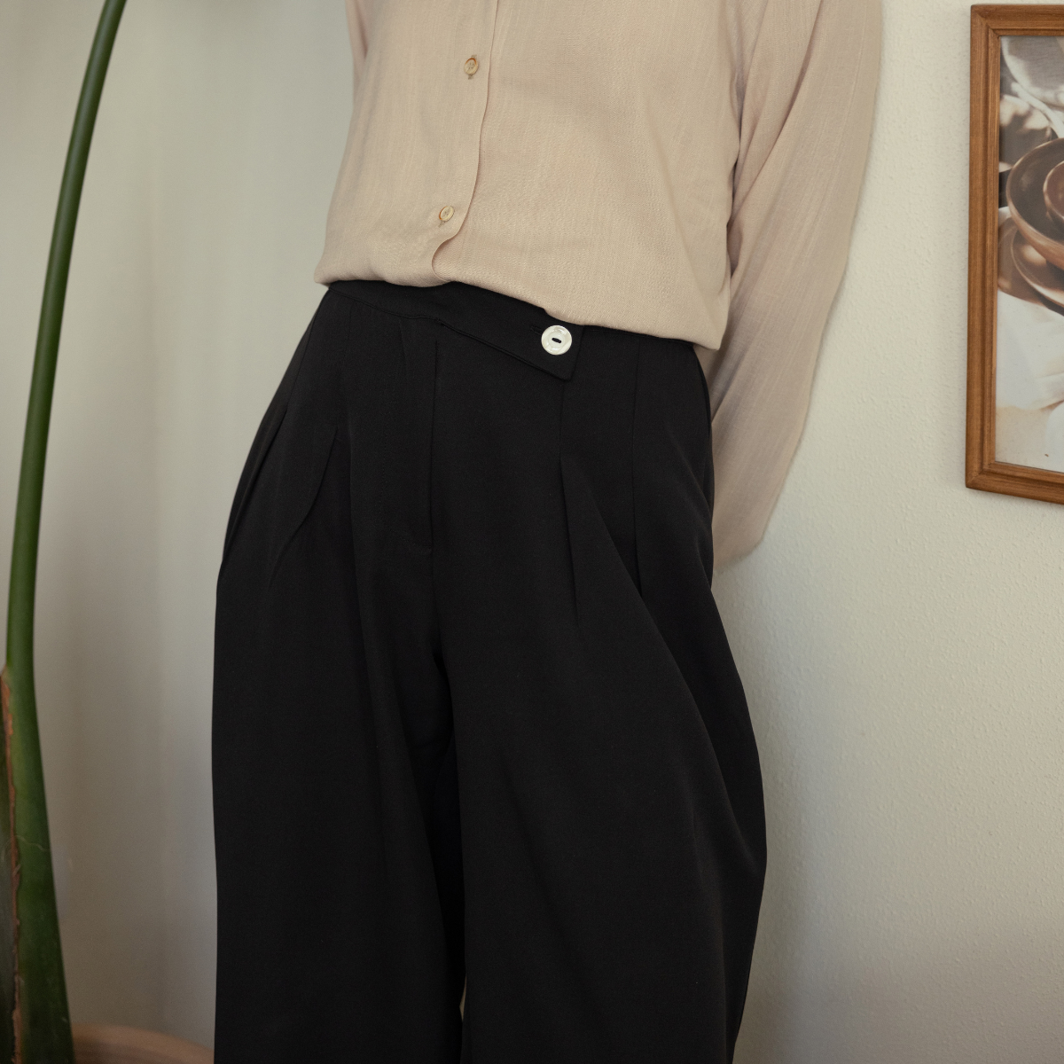 Black Pleated Trouser